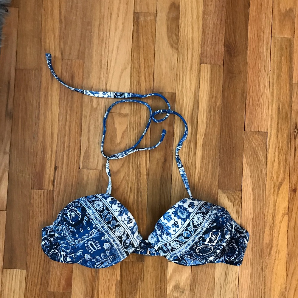 Swim suit top!!